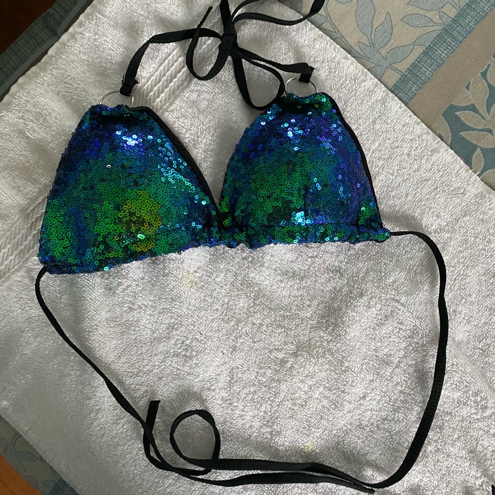 2-piece - Picture 5 of 5